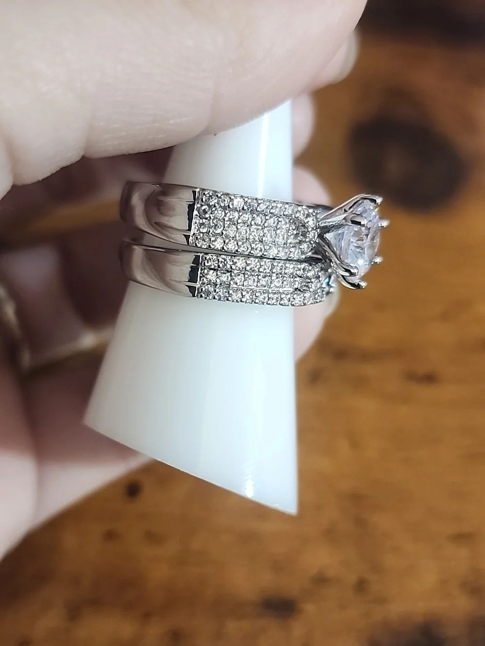 Size 8 2 Pcs Rings Luxury Fully Rhinestone engagement Runs suitable For Wedding